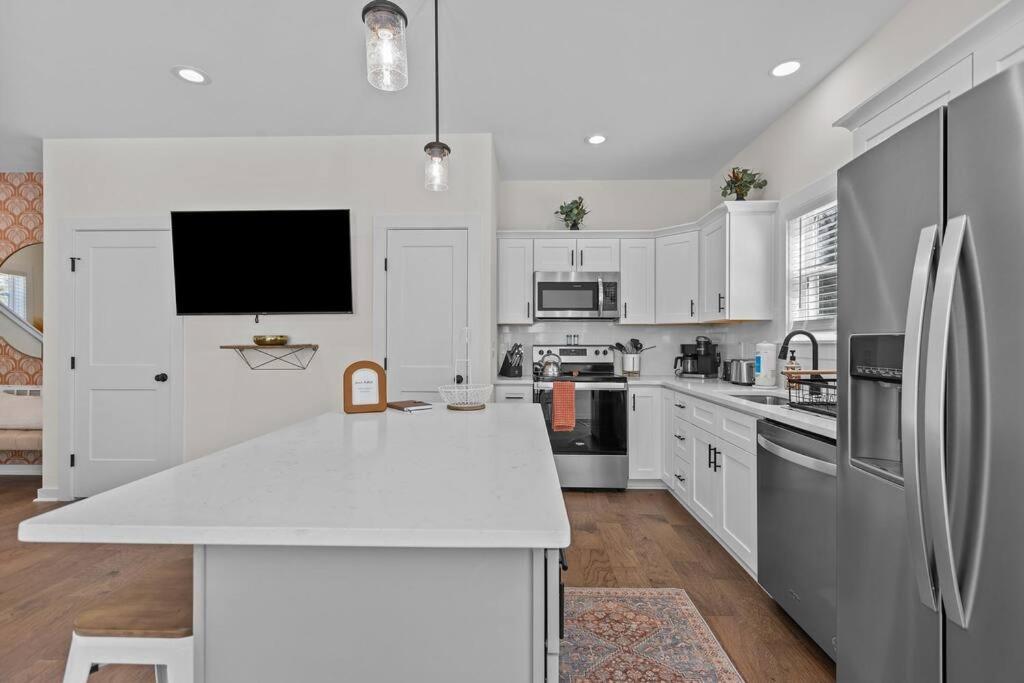 Contemporary Home, Close To Downtown And Nccu Durham Esterno foto