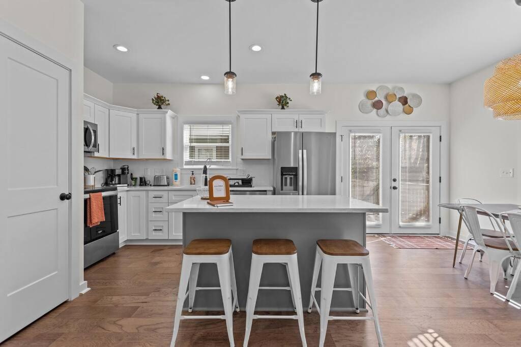 Contemporary Home, Close To Downtown And Nccu Durham Esterno foto